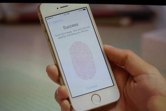 Biometric finger print security in Apple iPhone 5s